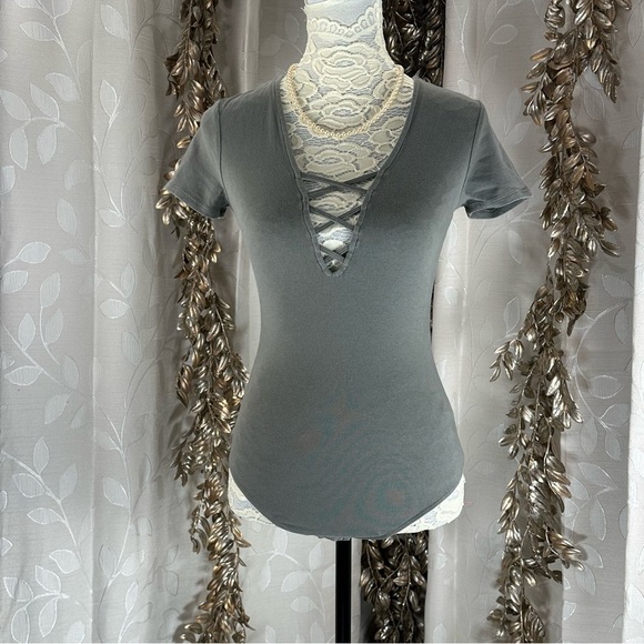 Express One Eleven Bodysuit | Women’s SP | Green | Deep V Crisscross Y2K - Picture 1 of 12